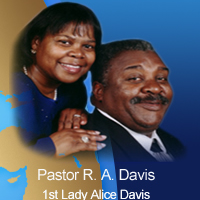 Robert and Alice Davis